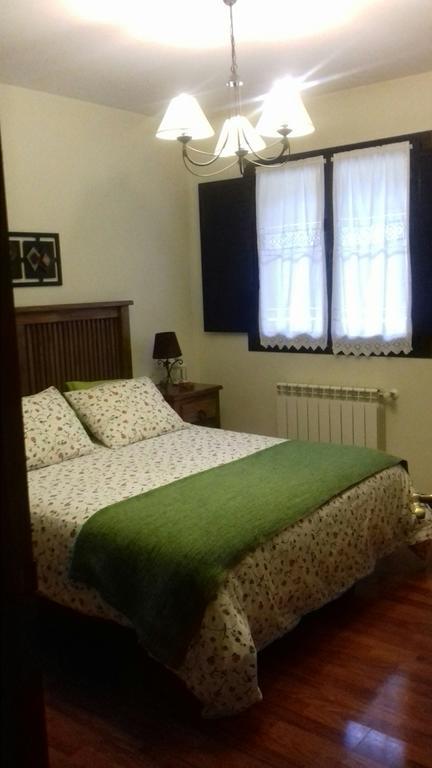 Apartamentos Rurales Les Mestes 塔索内斯 外观 照片
